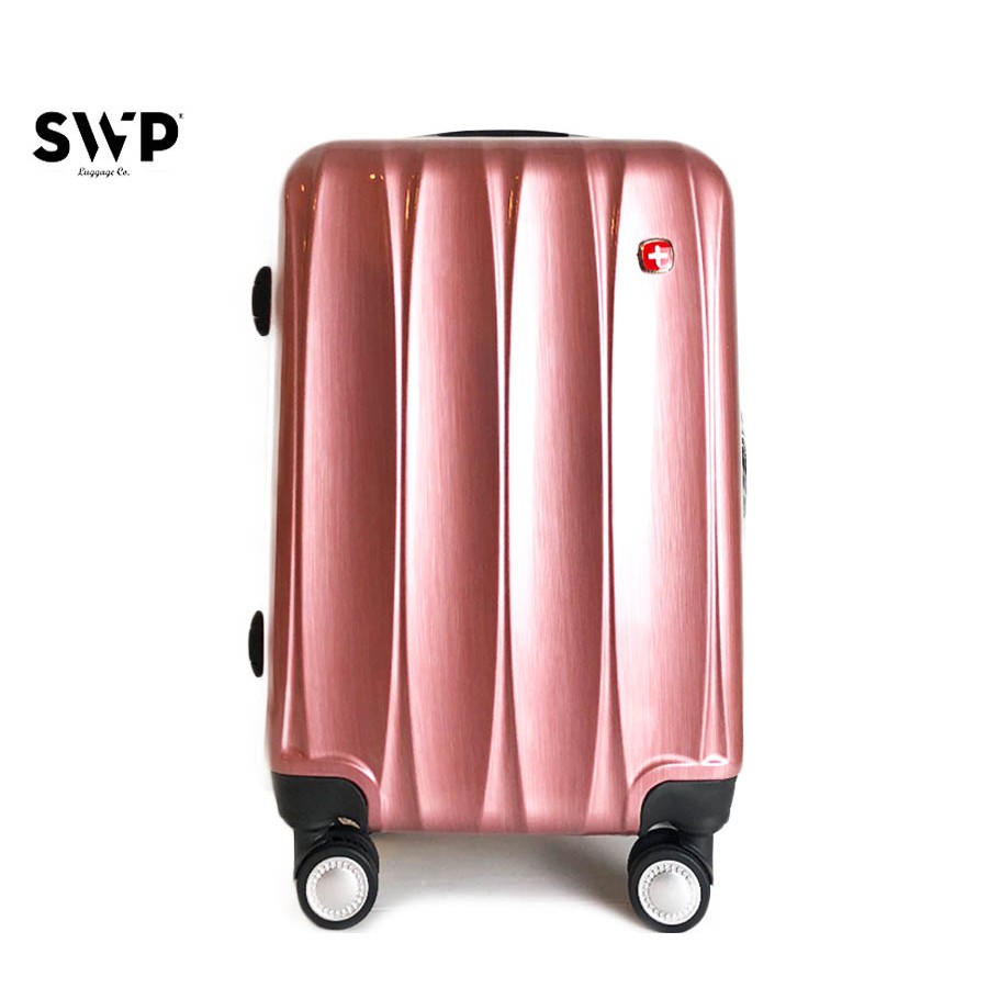 cabin size luggage inch