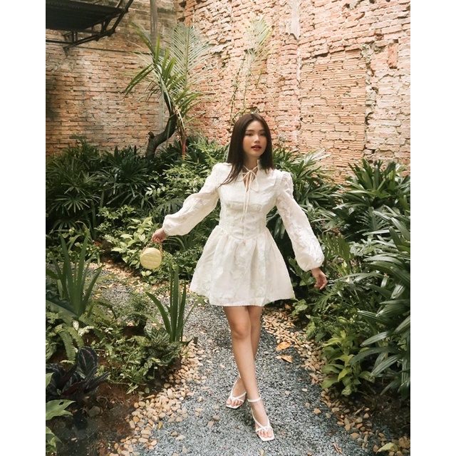 Novelbre - Luia cream white luxury embroidered chiffon dress with puff sleeves