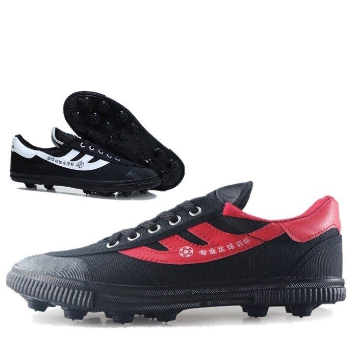 soccer shoes soles