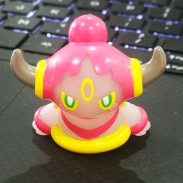 hoopa figure