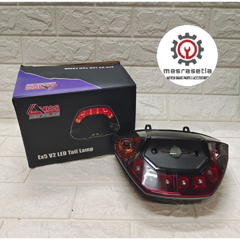 ex5 tail lamp