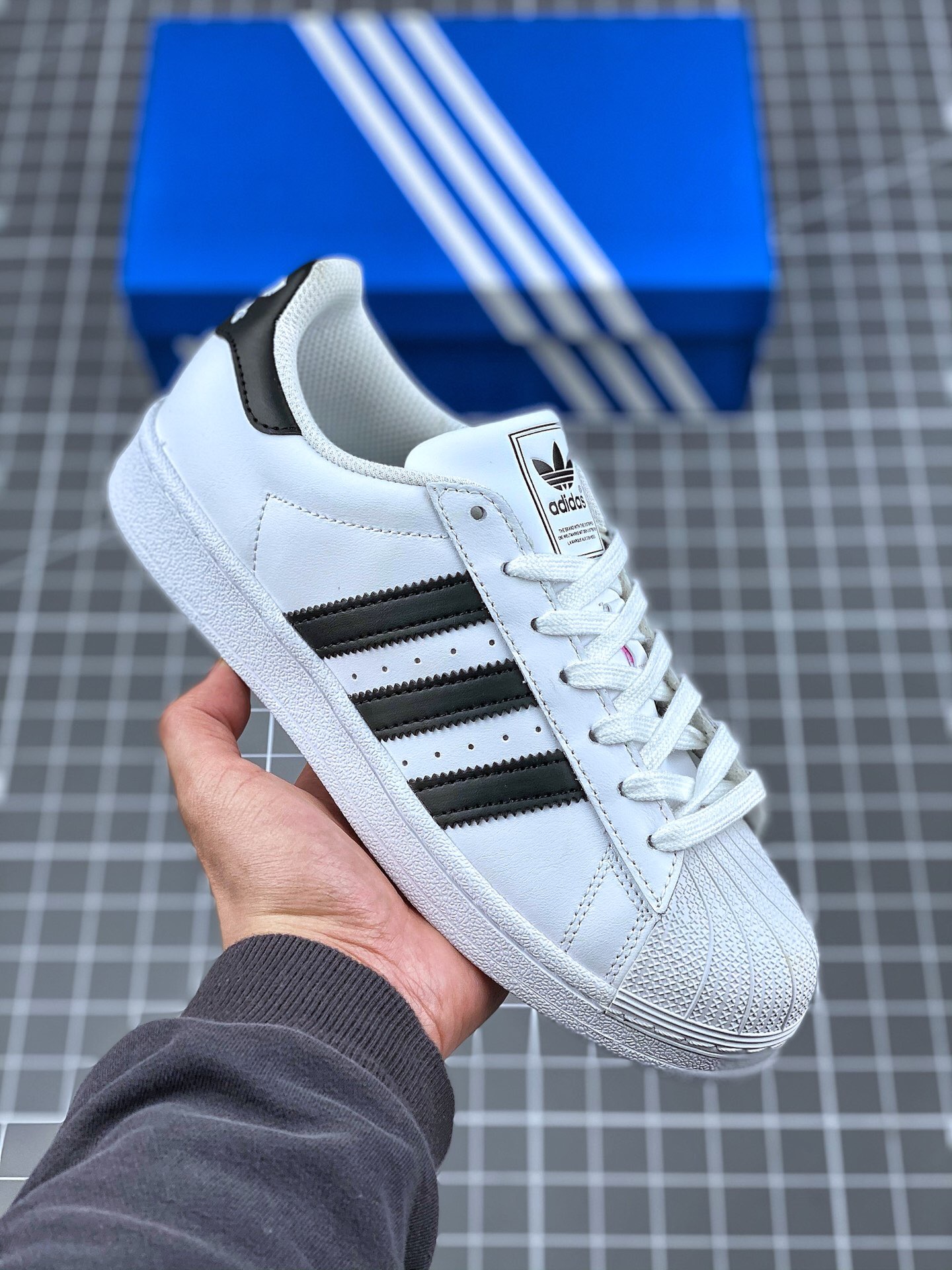 adidas superstar trend