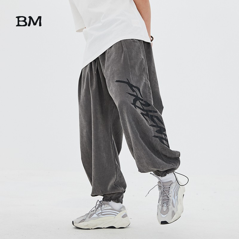 grey sweatpants streetwear