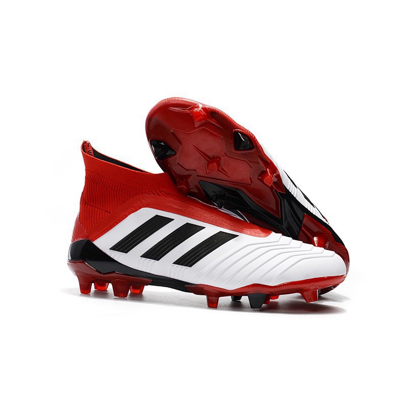 kasut bola predator