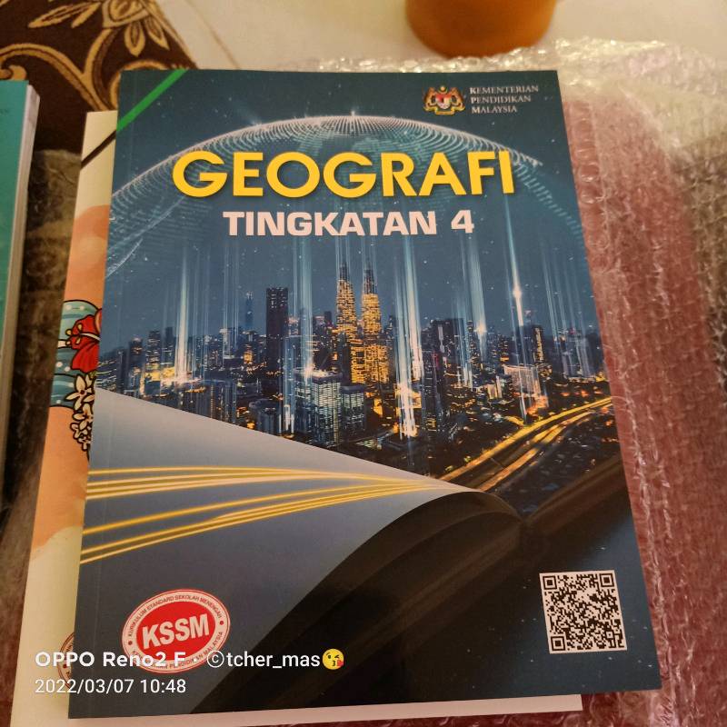 Ready Stock Buku Teks Geografi Tingkatan 4 Shopee Malaysia