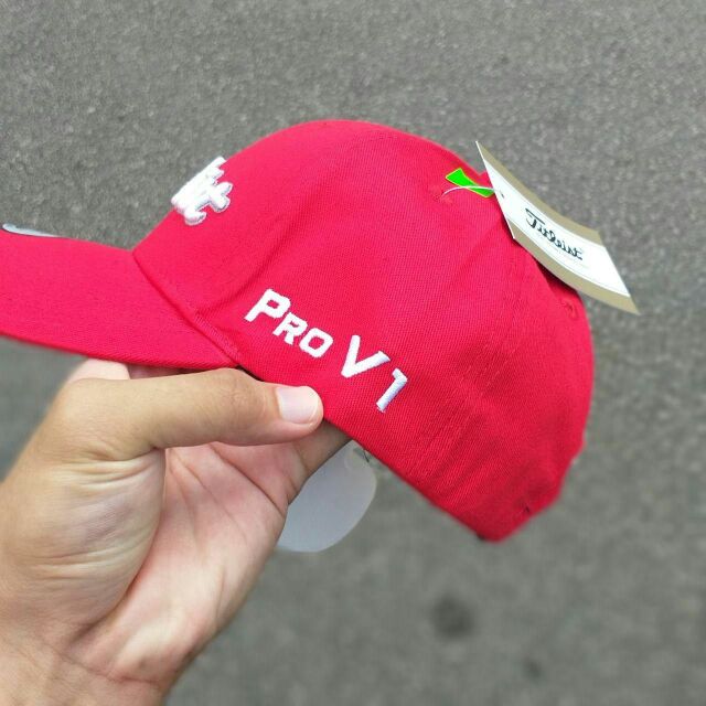 titleist red hat