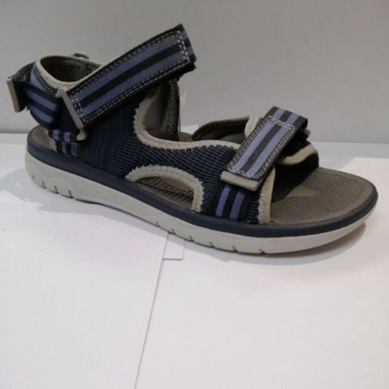 clarks cloudsteppers silver