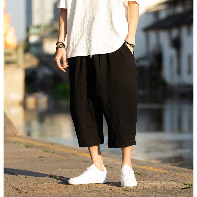 baggy cropped pants