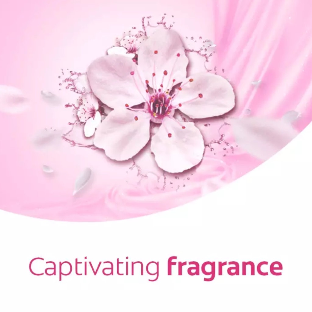 Softlan Aroma Therapy Sakura Romance (Pink) Fabric Softener Refill (1.5L)