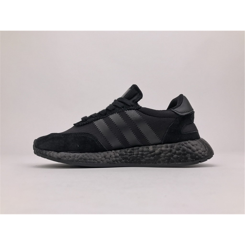 iniki triple black
