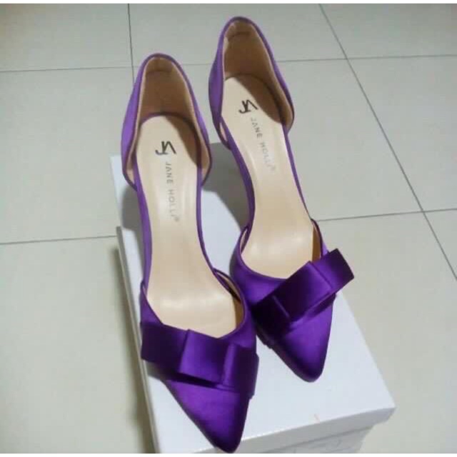 purple wedding heels for bride
