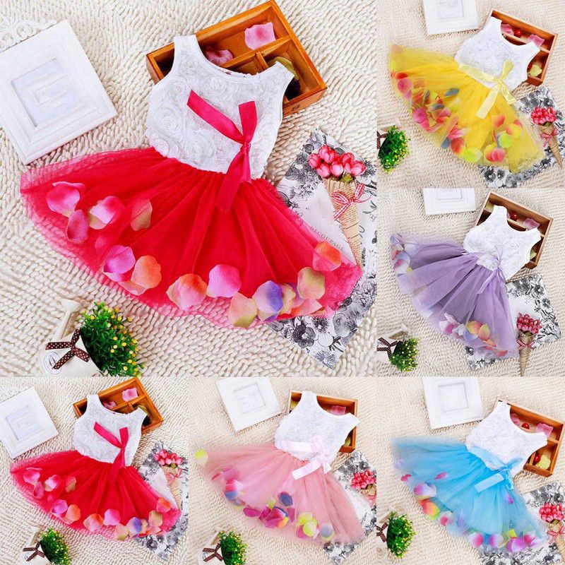 hibb Gaun Model Princess Tanpa Lengan dengan Hiasan Renda hibb Gaun Model Princess Tanpa Lengan dengan Hiasan Renda