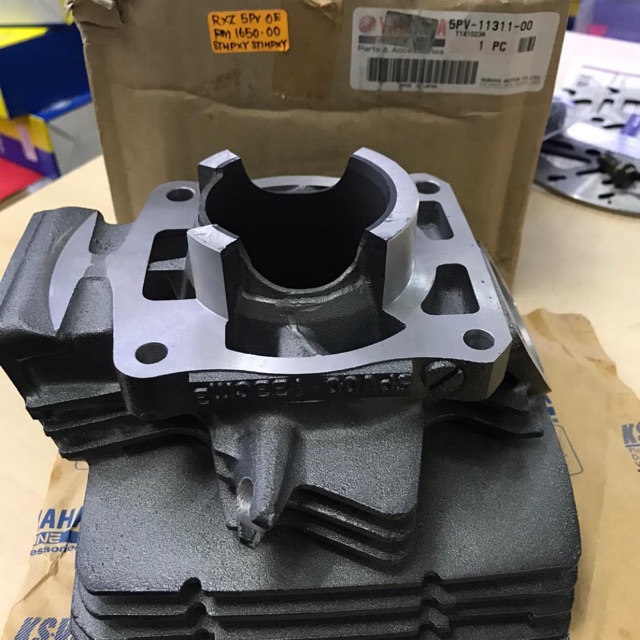 Rxz 5pv Cylinder Block Original Yamaha Japan Block Kosong Shopee Malaysia