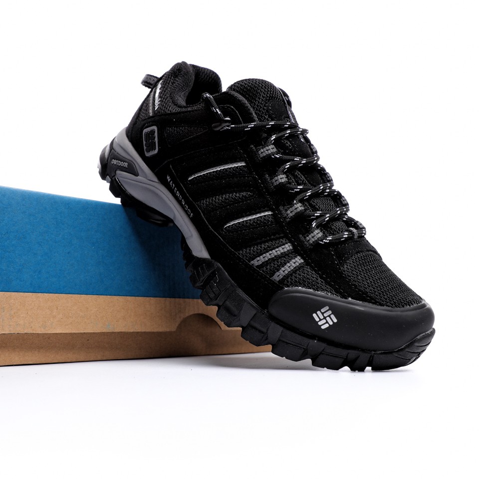 columbia non slip shoes