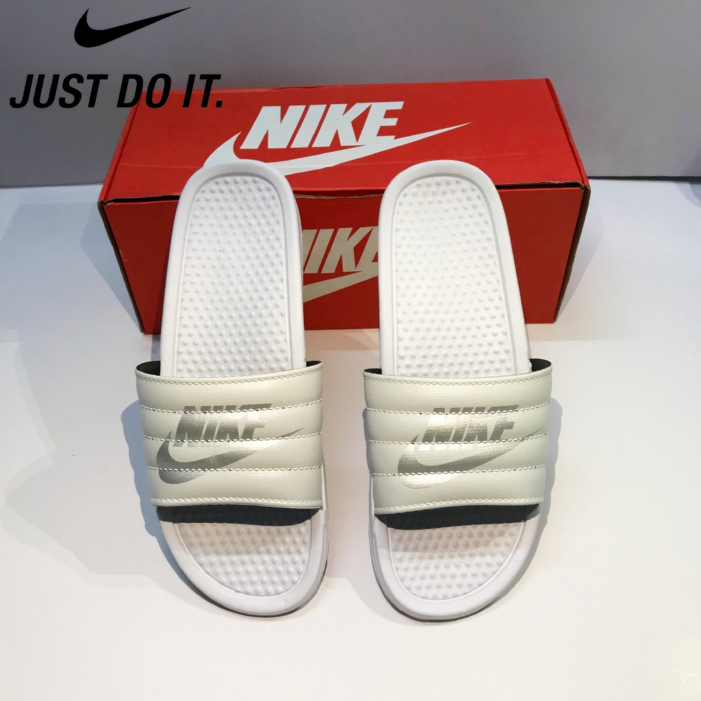 nike flat sandals