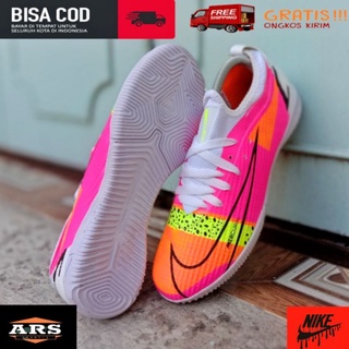 Nike hot sale superfly rainbow