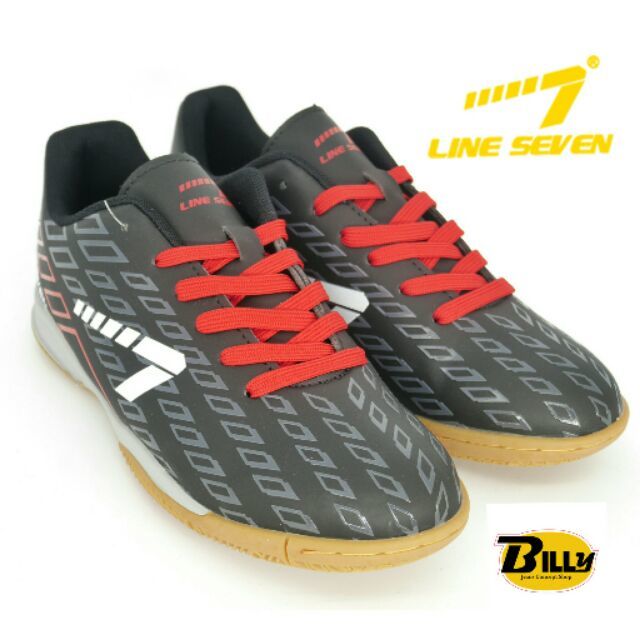 line 7 futsal shoes