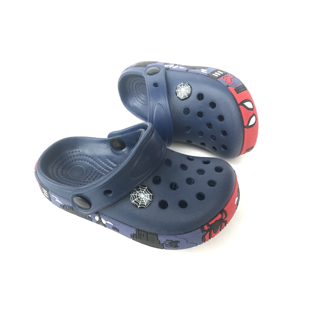 children's place crocs