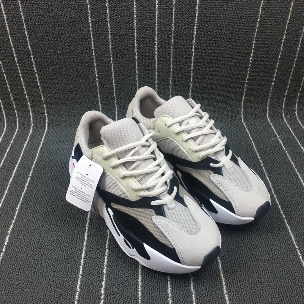 adidas yeezy boost 700 solid grey
