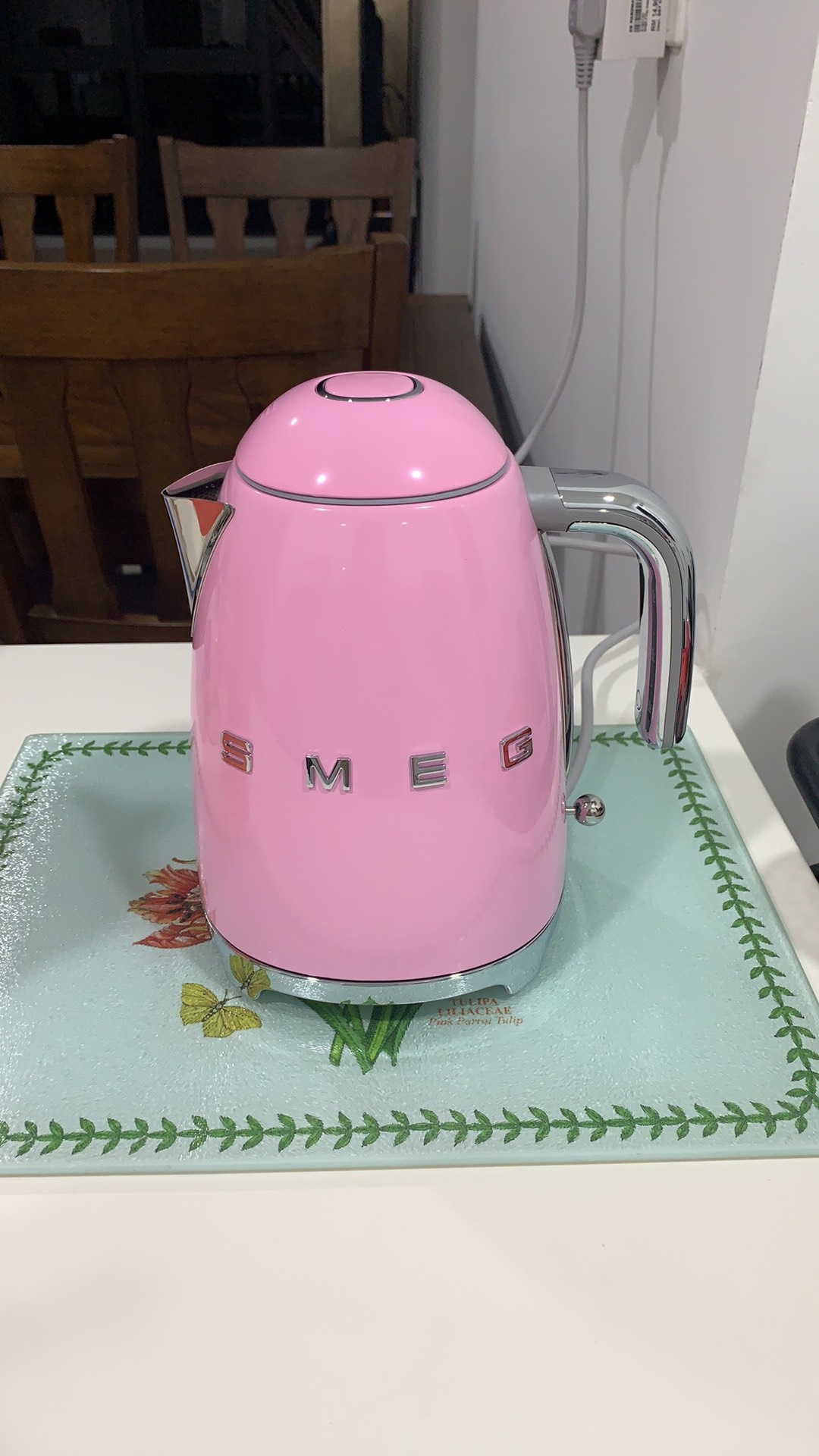 Smeg Electric Kettle Klf03pkuk Pink 50 S Retro Style Aesthetic Stainless Steel 7 Cups Jug 1 7l Designer Italy Brand Shopee Malaysia