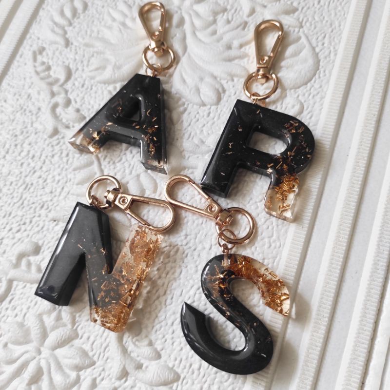 Custom Alphabet Keychain / Personalized Keychain / Keychain Nama Huruf ...