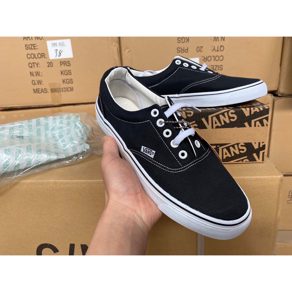 vans classic lace up