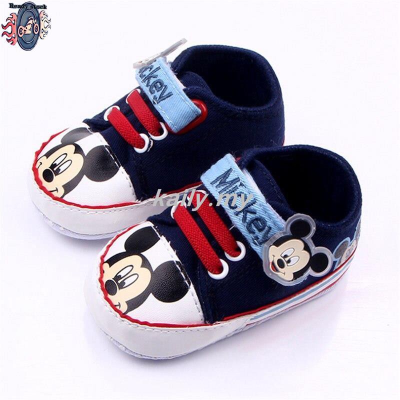 baby shoes boy newborn