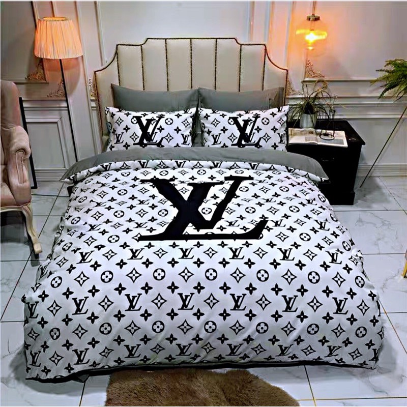 Quality Fashion Comfortable Louis Vuitton X Gucci Design Real Silk 4 Pieces Bedding Set Bed Quilt | Shopee Malaysia