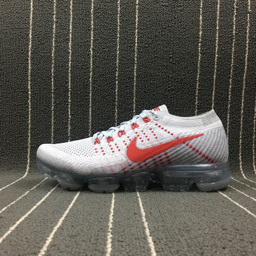 vapormax pro white