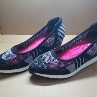 sara max shoes