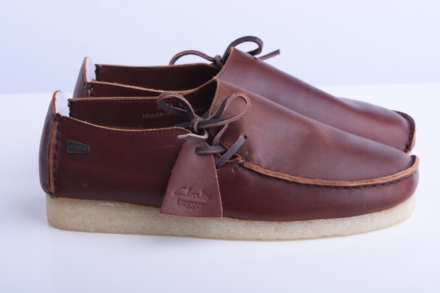 kasut clarks lugger