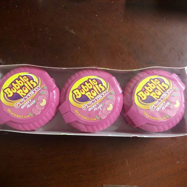 Hubba Bubba Super Long Rolled Rubber Candy 