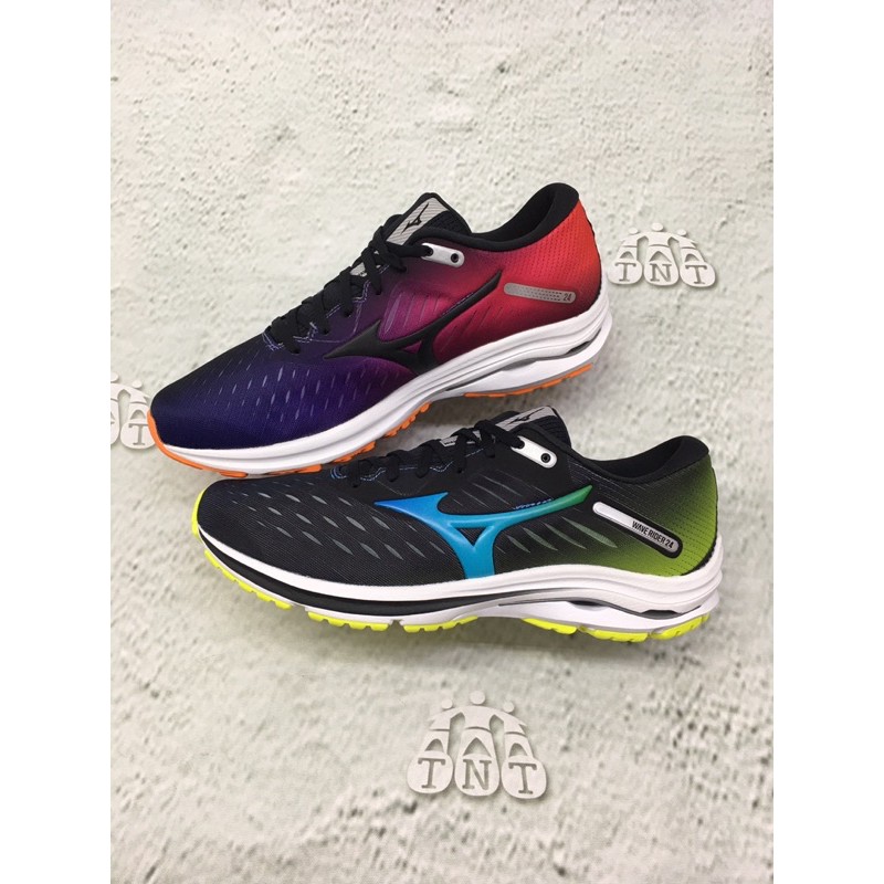 mizuno wave rider 24 osaka