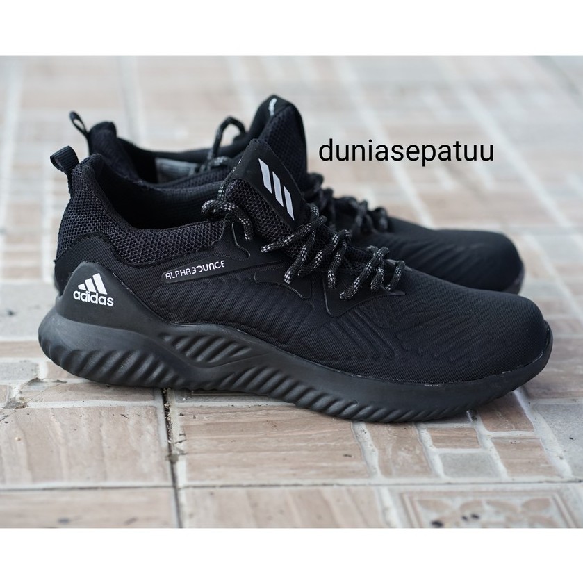 adidas alphabounce all black