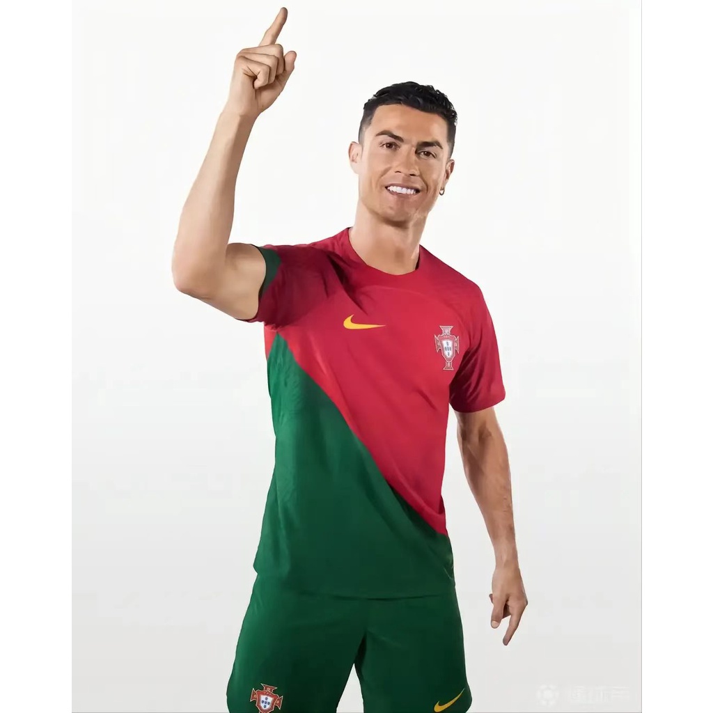 Men's Replica Nike Ronaldo Portugal Home Jersey 2022 DN0692-628 – Soccer  Zone USA