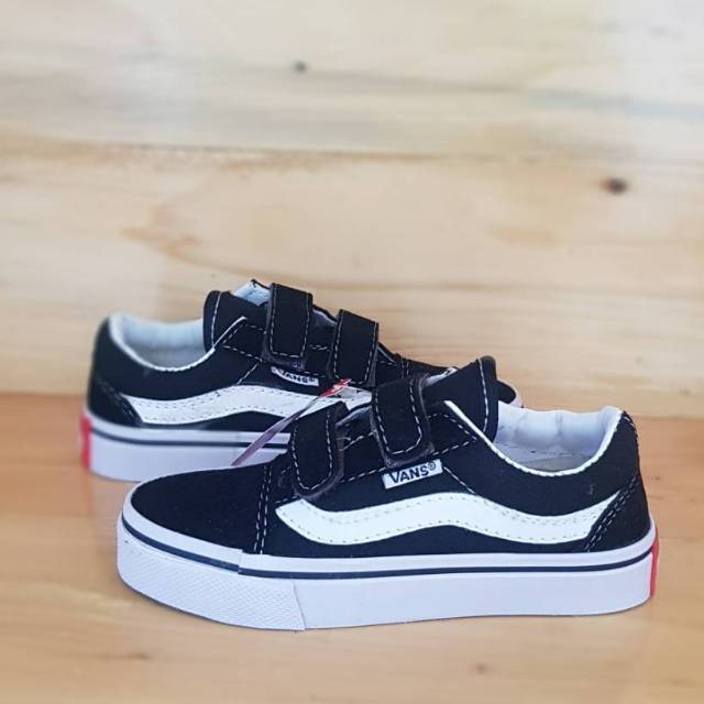velcro black and white vans