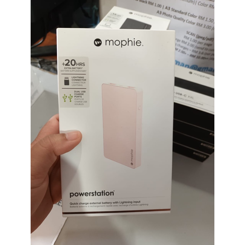 (ORIGINAL) Powerbank brand Mophie (CLEARANCE STOCK) 6040mah (PINK