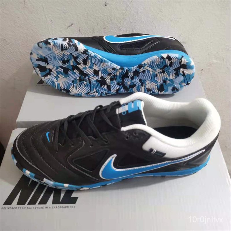 content Aggregate The above Futsal Kasut Bola Sepak Supreme x Nike SB Gato IC Ready stock Limited  edition Indoor Football Shoes Men's leather shoes | Shopee Malaysia