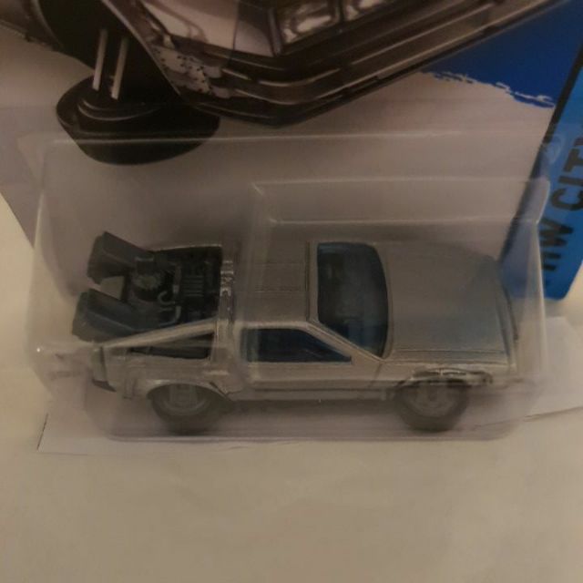 hot wheels id back to the future delorean