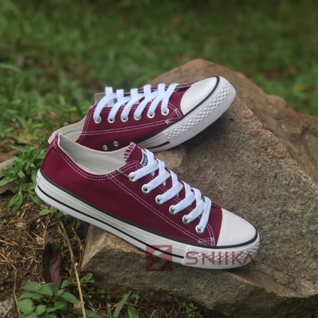 chuck taylor all star classic maroon