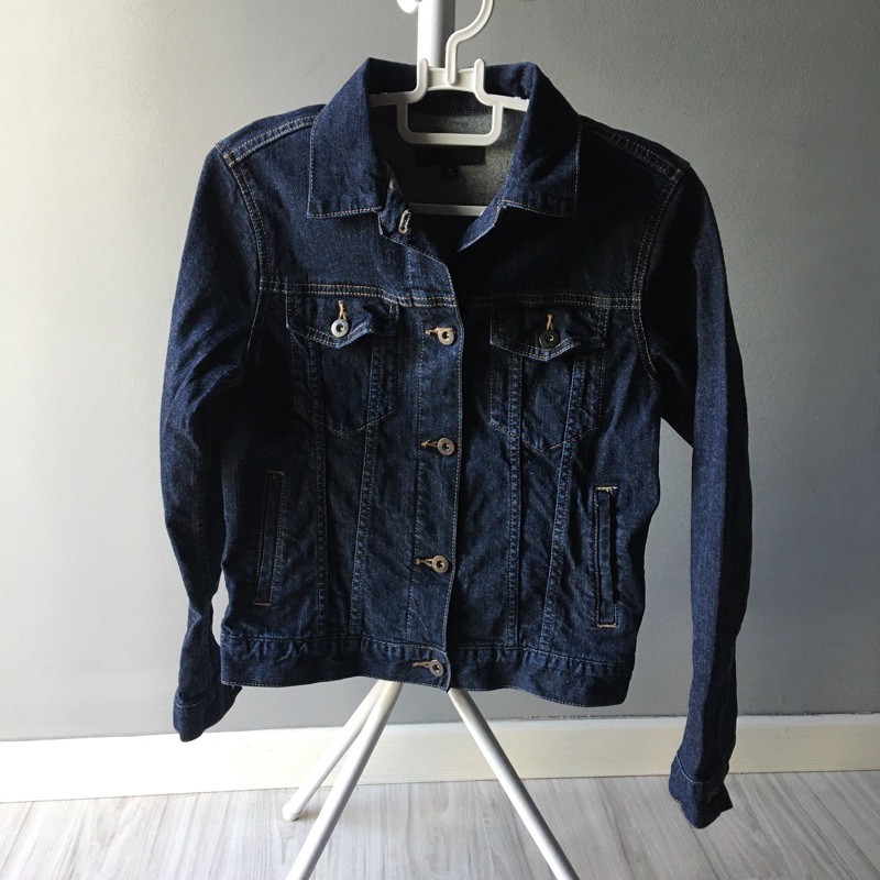 uniqlo denim jacket