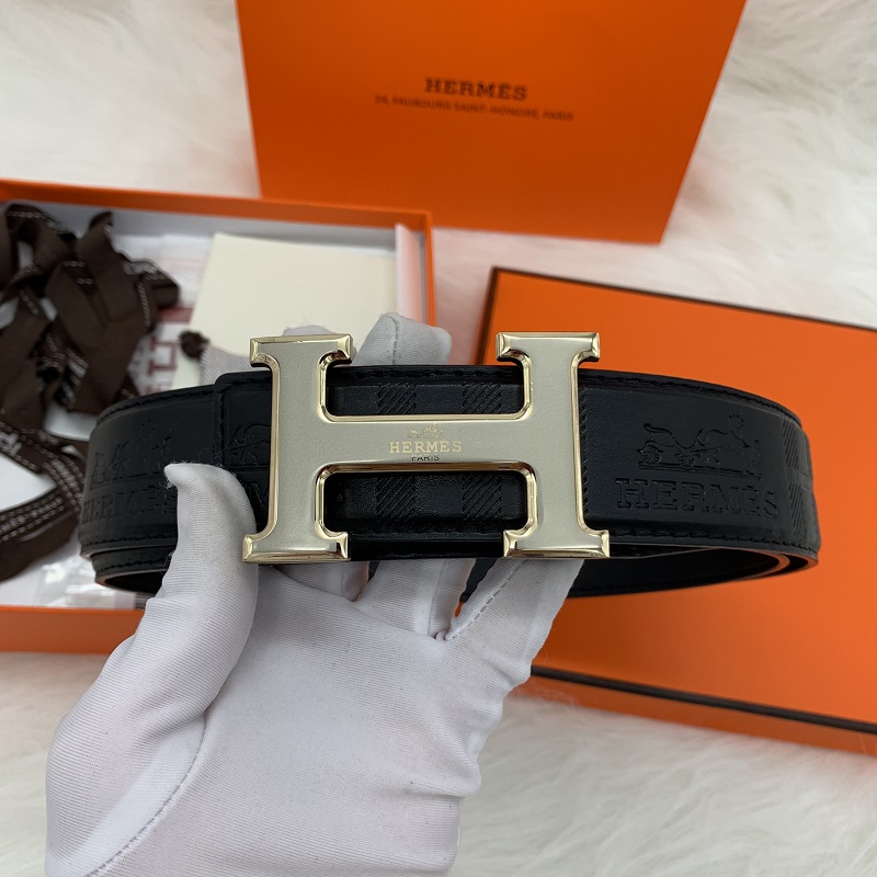 belt that looks like an h