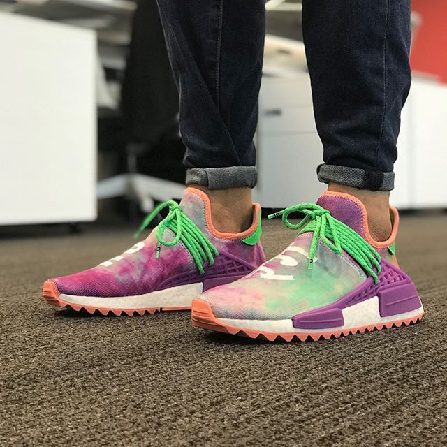 Adidas NMD Human Race Trail Holi Chalk Coral | Shopee Malaysia