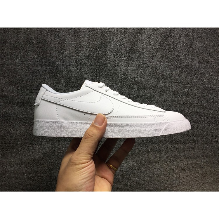 nike blazer low top womens