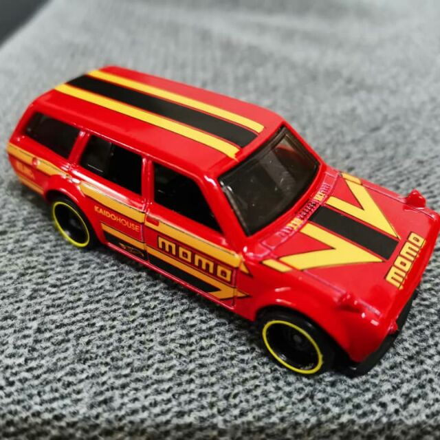 datsun momo hot wheels