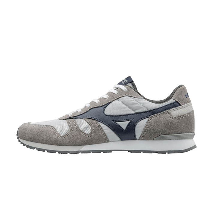 mizuno casual sneakers