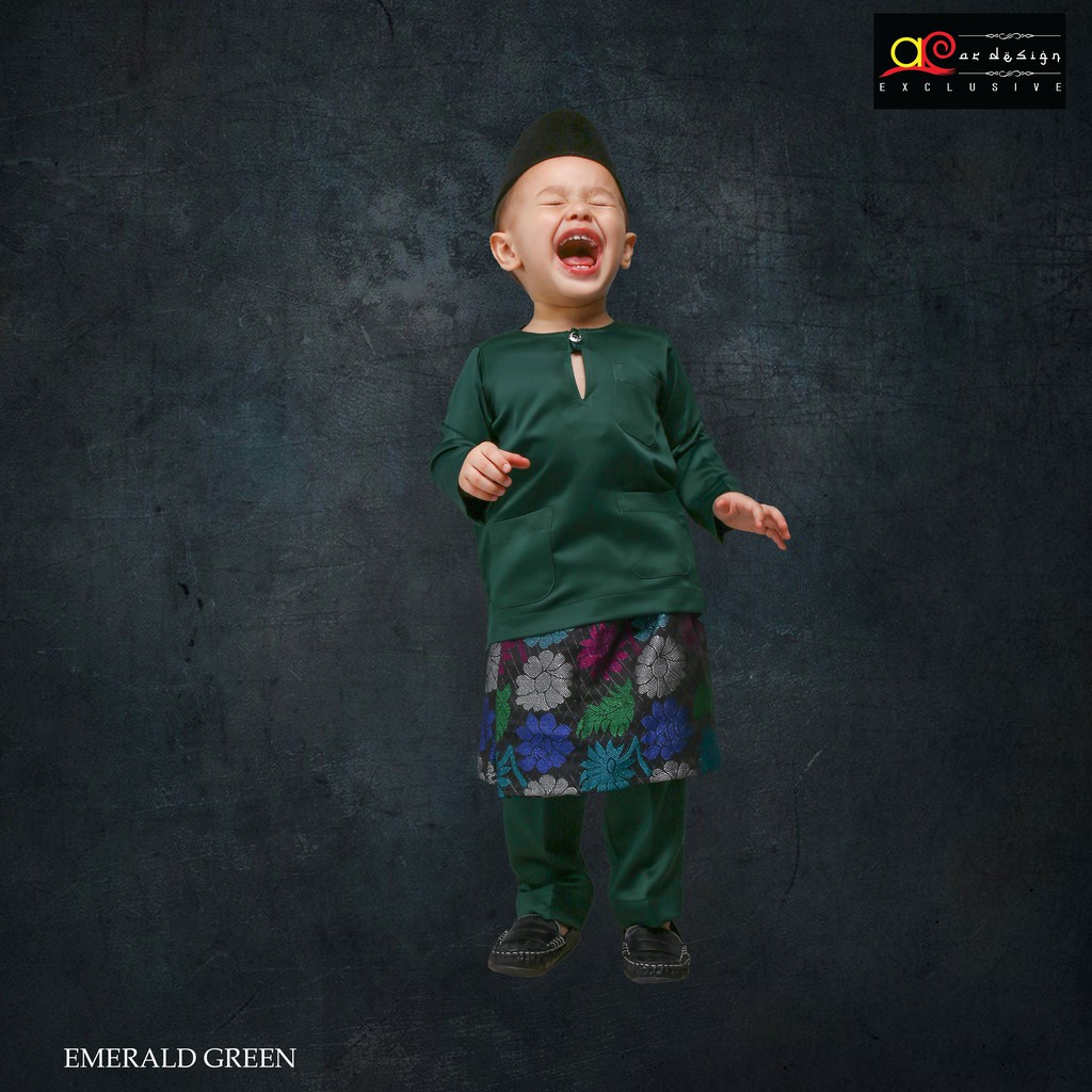 BAJU MELAYU KANAK KANAK SLIM FIT BERZIP MODERN TRADISI BAJU MELAYU KANAK KANAK SLIM FIT BERZIP MODERN TRADISI