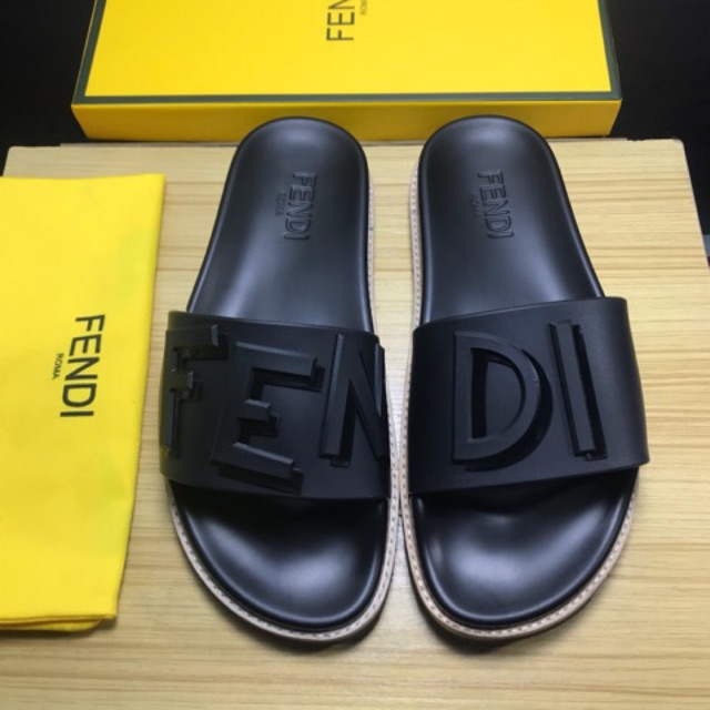 fendi black rubber slides