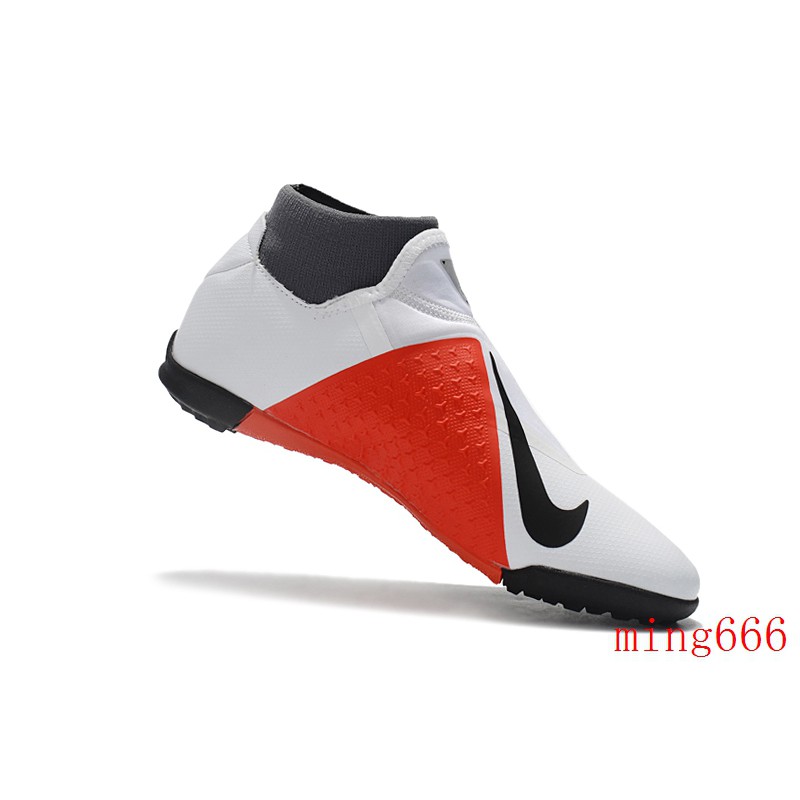 Fotbollssko för grus turf Nike React Phantom Vision 2 Pro .