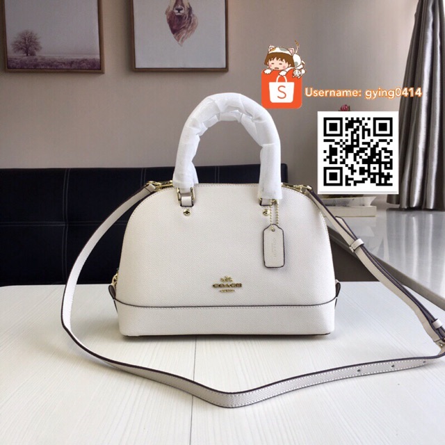 coach white leather bag